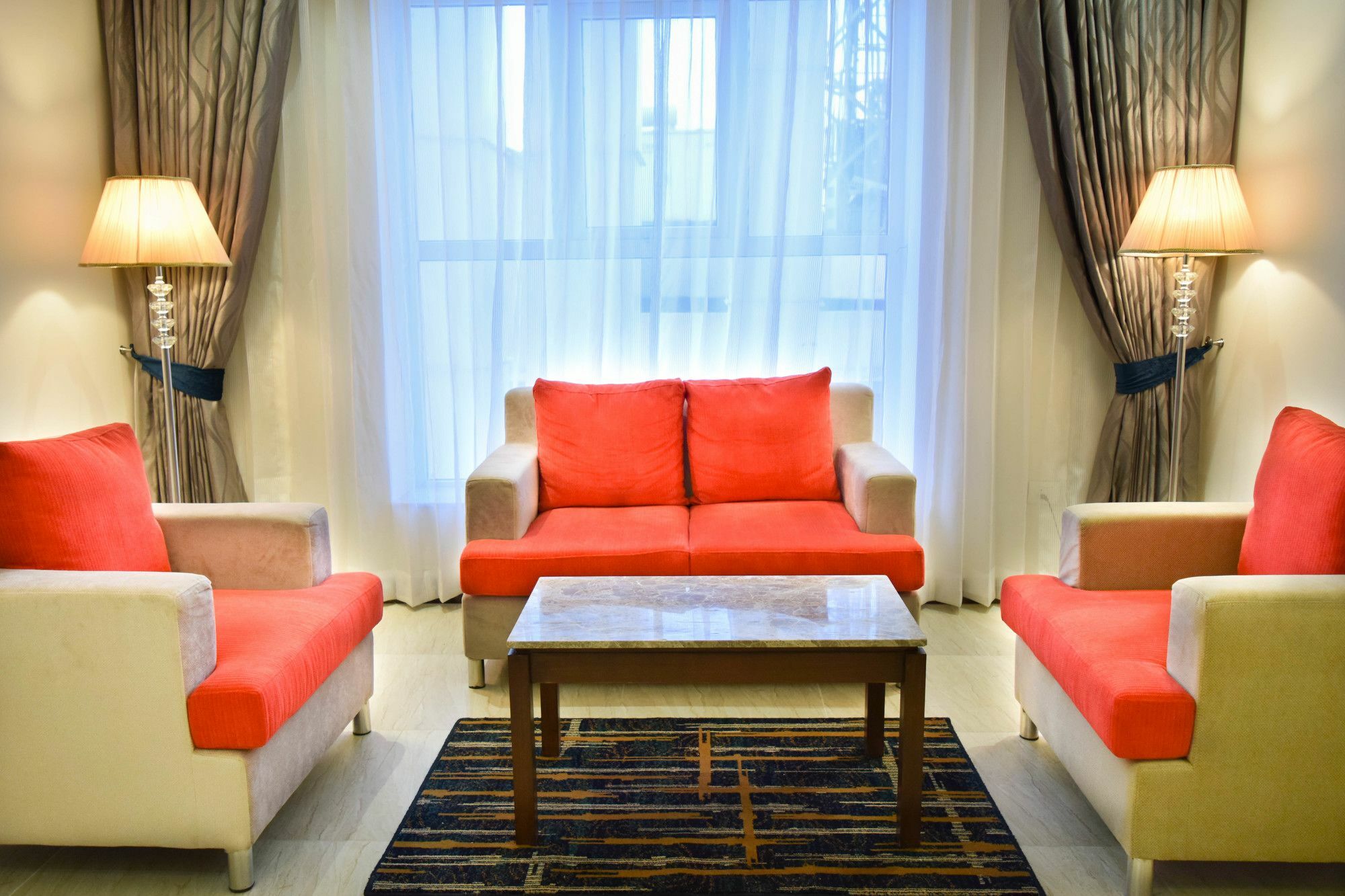Rg Royal Hotel Bengaluru Zewnętrze zdjęcie